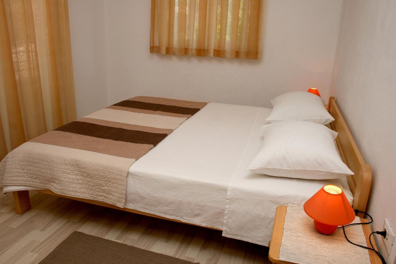 Apartments With A Parking Space Bilo, Primosten - 12870 Ngoại thất bức ảnh