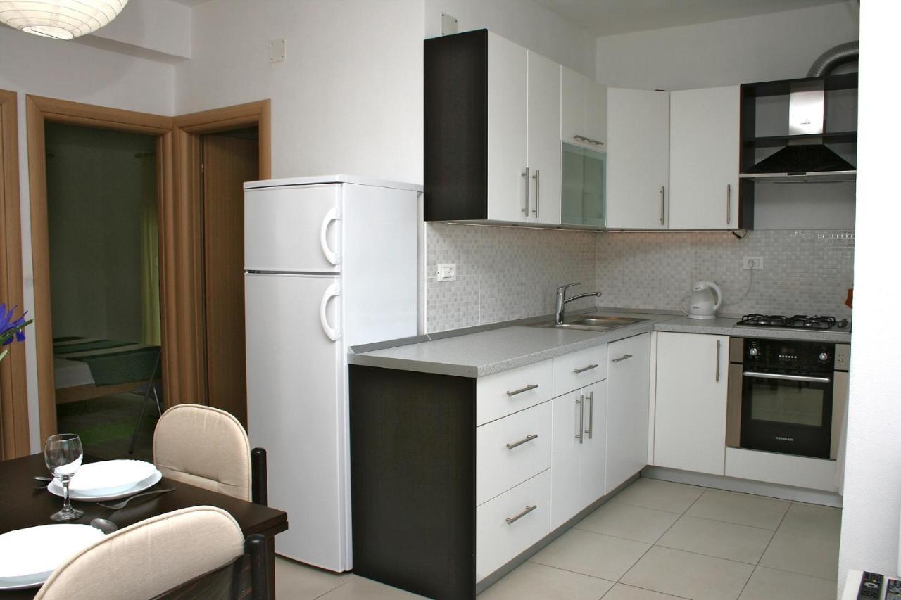 Apartments With A Parking Space Bilo, Primosten - 12870 Ngoại thất bức ảnh